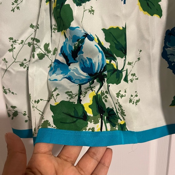 Banana Republic Floral A-Line Skirt in White and Blue - Picture 3 of 9